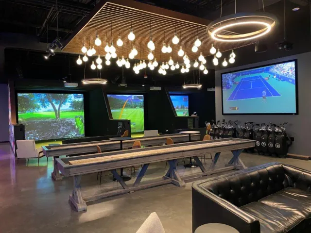 Old Town Scottsdale, Commercial — Full Swing Pro, 2-bay bar install, E6 Business